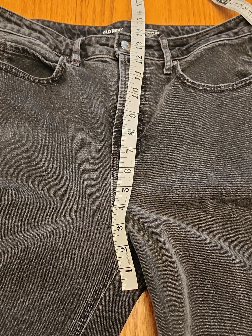 Old Navy Wide Leg Jeans - Picture 8 of 16